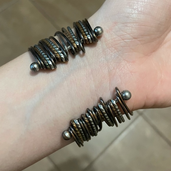 🎉3/$20 Vintage bohemian style watch bracelet - Picture 3 of 4